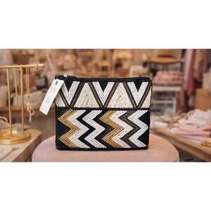 Kay Lee Black Zig Zag Beaded Coin Purse New